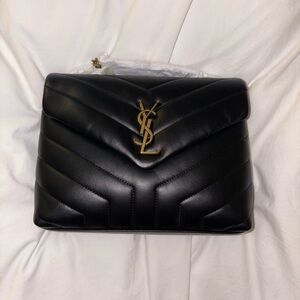 Yves Saint Laurent Black Small Loulou